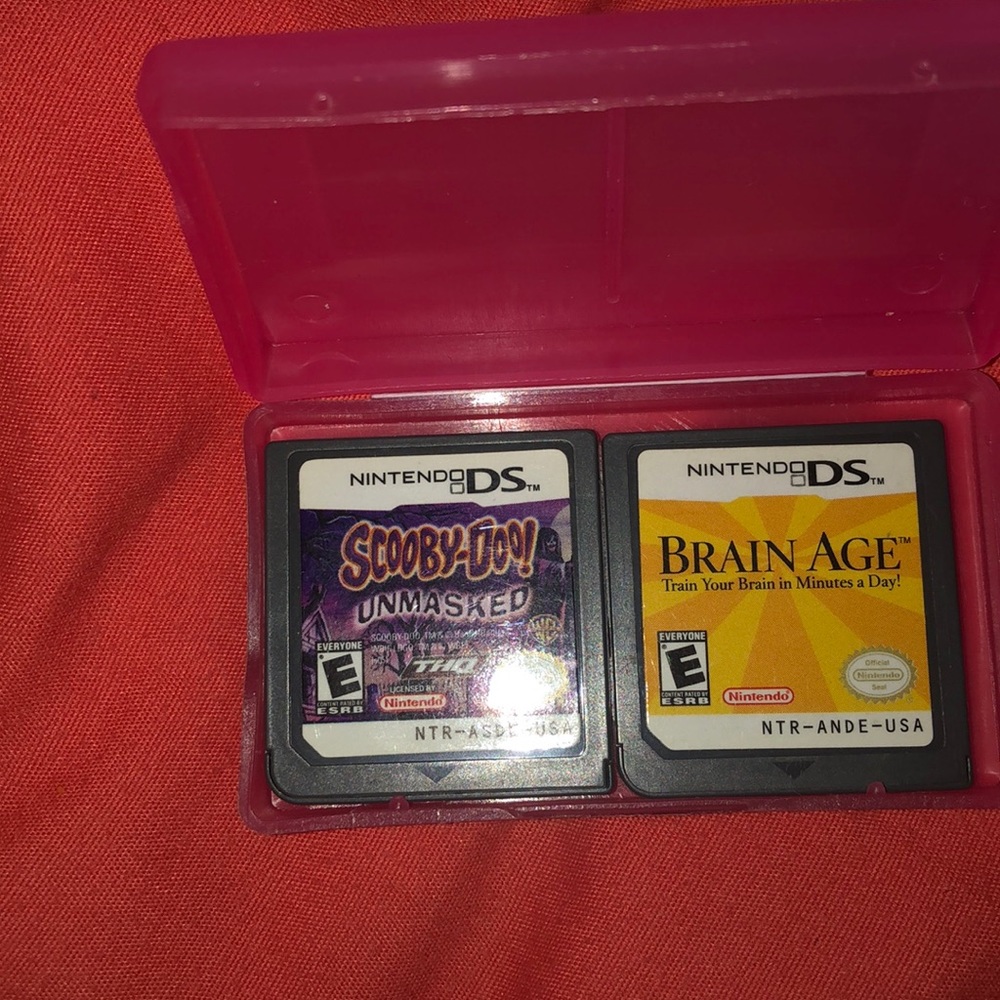 Charger + more ds games
